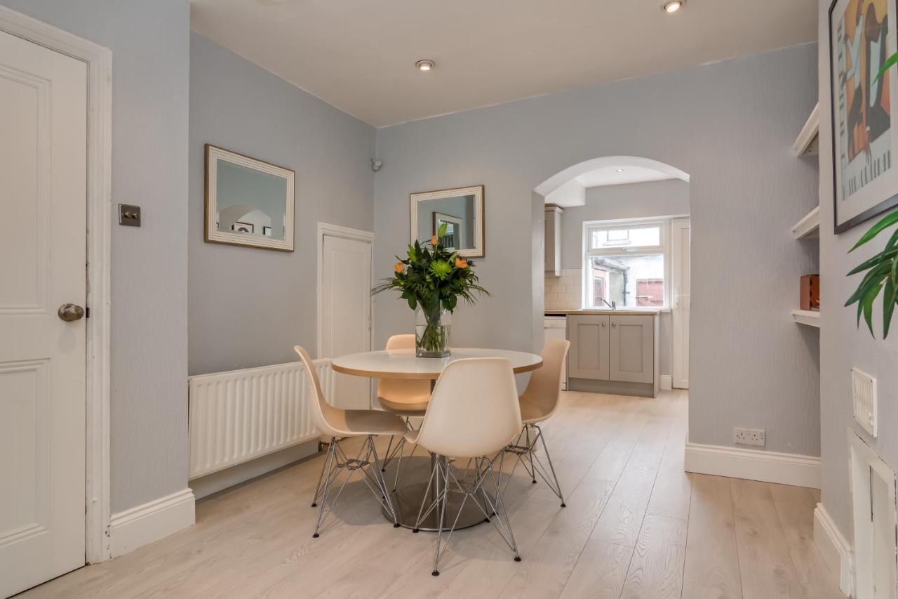 Stylish Home With Smart Technology Belfast Extérieur photo